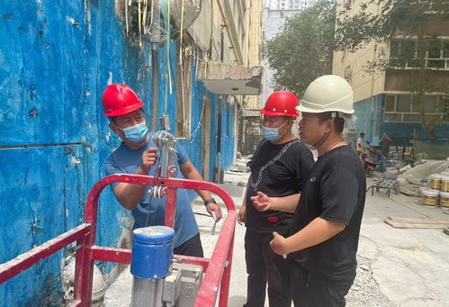 市建設(shè)工程服務(wù)中心加快推進老舊小區(qū)改造工程，提升城市品質(zhì)與居民福祉